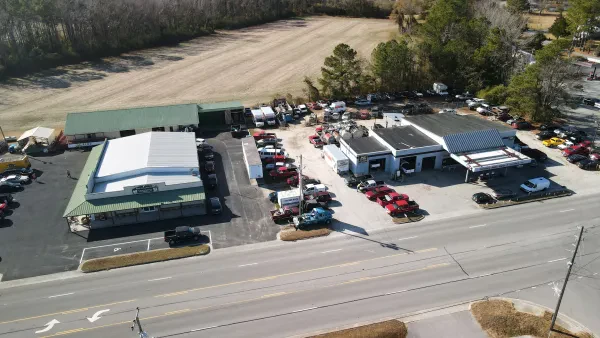 Sanders Auto Parts and Service - photo 3