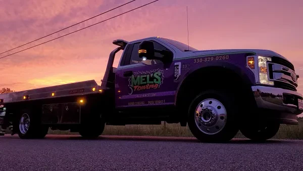 Mel's Towing LLC - photo 2