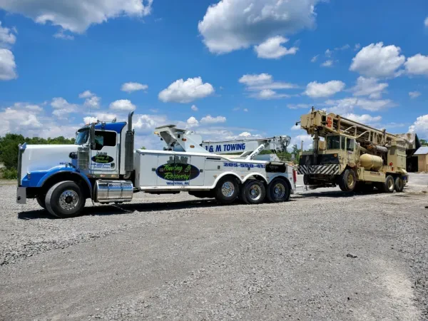 J & M Towing Recovery - photo 2