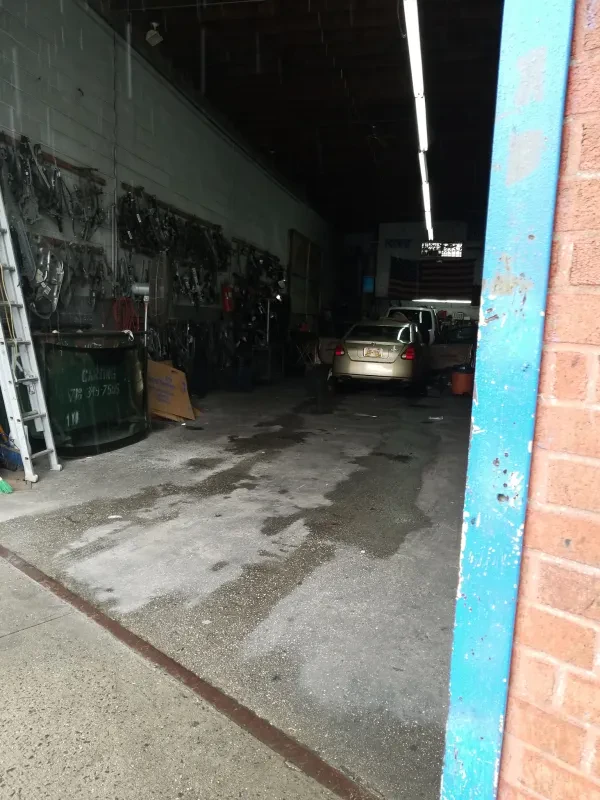 Central Auto Glass - photo 2