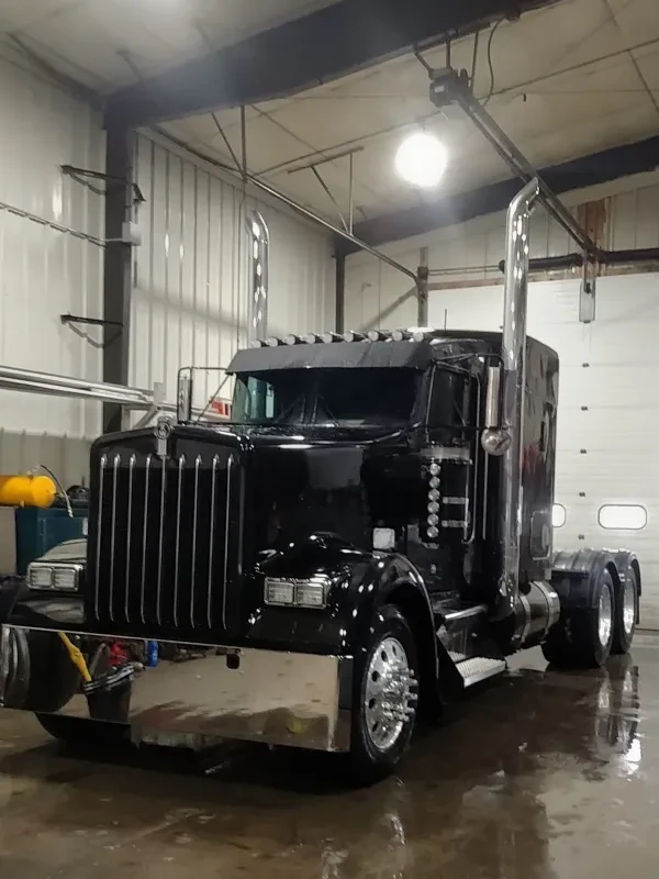 Mainely Big Rigs - Heavy-Duty Truck & Trailer Repair - photo 4