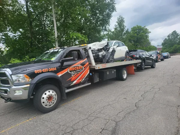 MacKay Towing & Recovery - photo 2