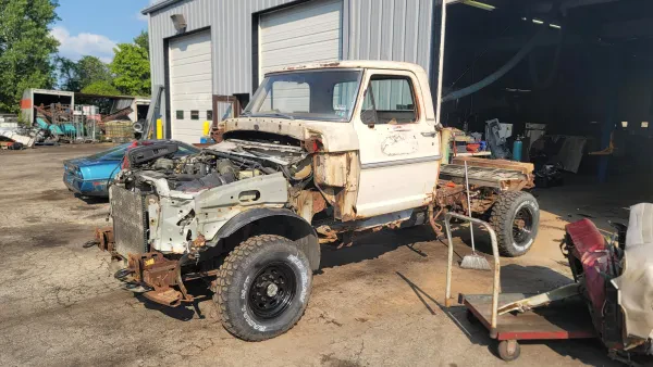 Ankenbrandts Towing garage - photo 4