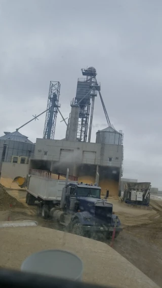 4M Feeders Yard #2