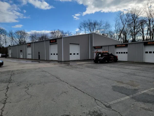 Hometown Automotive & Autobody - photo 2