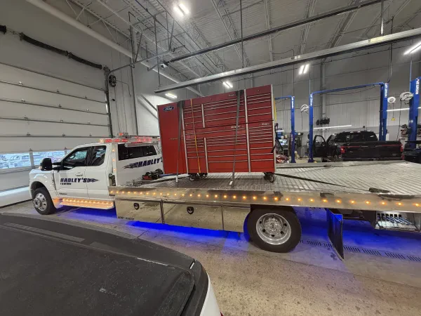 Hadley’s Towing - photo 2
