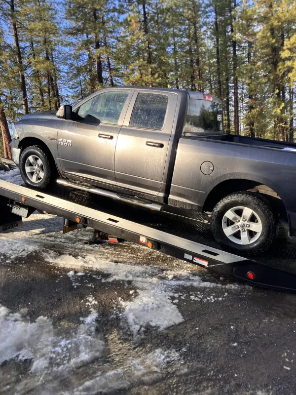 Rivers Edge Automotive & Towing - photo 4