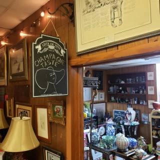 Fensty's Flea Market