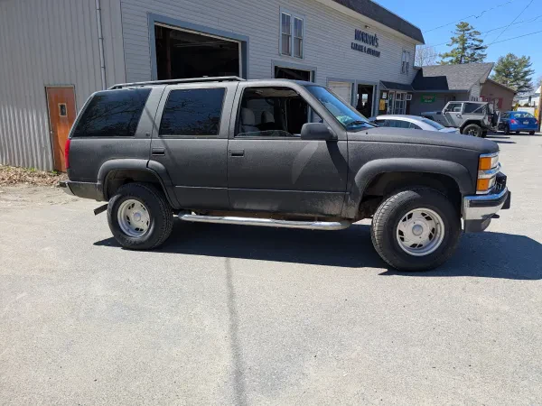 Morrow's Garage & Auto Body Fx - photo 2