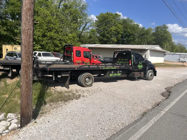 JnJ Towing - photo 2
