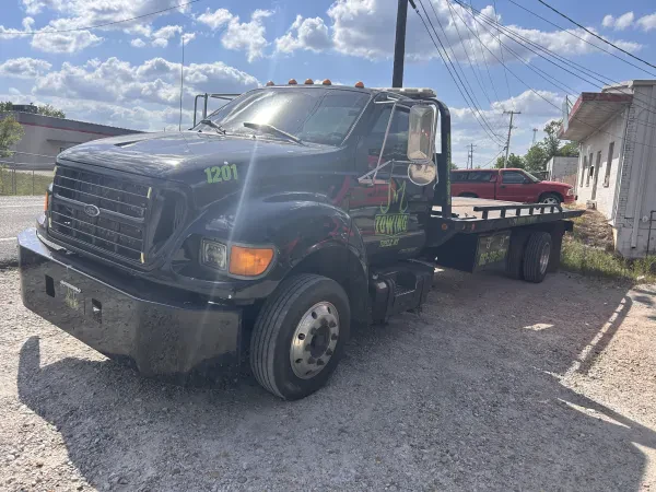 JnJ Towing - photo 3