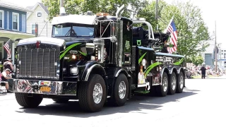 B & W Towing LLC