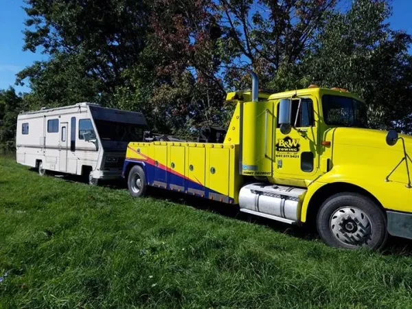 B & W Towing LLC - photo 4
