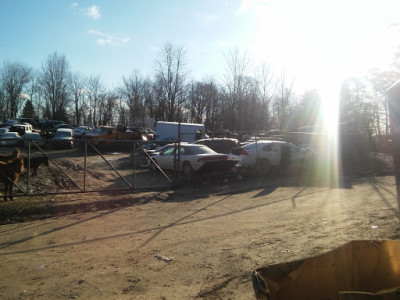 Boyd's Auto Recycling & Towing JunkYard in Howe (IN) - photo 1