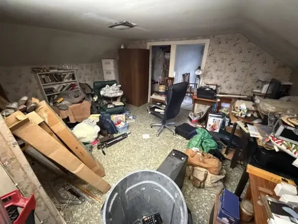 RJS Junk Removal - photo 2
