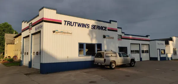 Thompson Auto and Glass - photo 2
