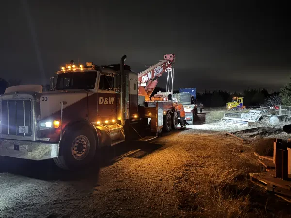 D&W Towing & Recovery Inc - photo 4