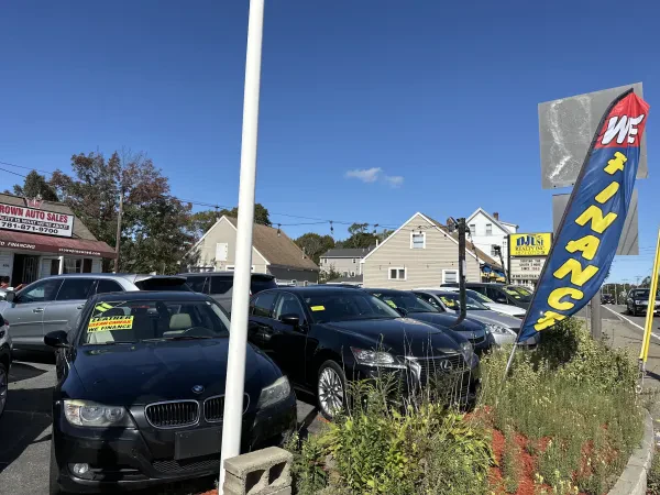 Crown Auto Sales - photo 2