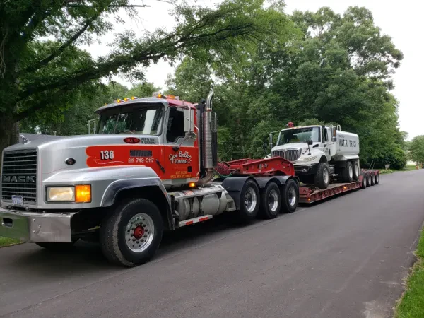 Joe Ballor Towing Inc. (Romeo) - photo 3