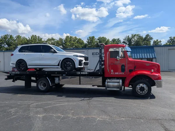 C&M Towing & Recovery LLC - photo 3
