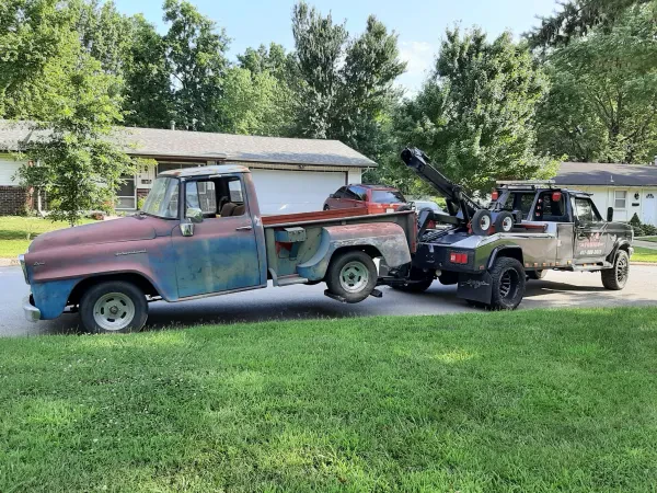 C&M Towing & Recovery LLC - photo 4