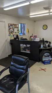Dwayne's Auto Express