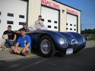 Dave's Autoworld