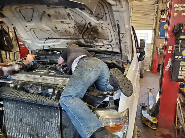 Pinch Service Center - photo 3