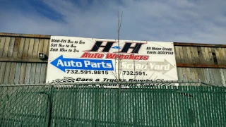 H & H Auto Wreckers - photo 1