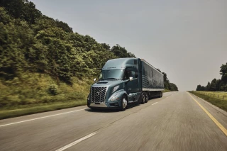 McMahon Truck Centers Columbus East