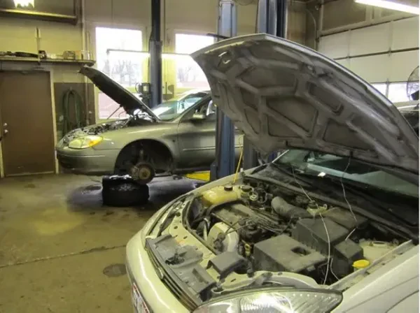Ernie's Automotive Service Inc - photo 3