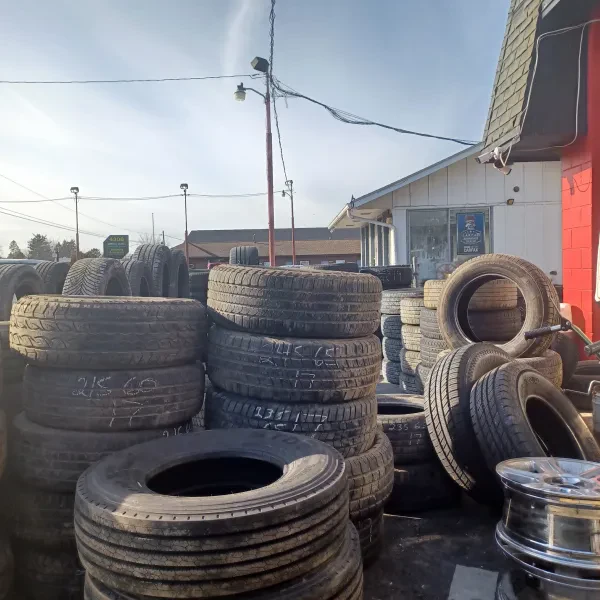Steve's Tires & Batteries - photo 4