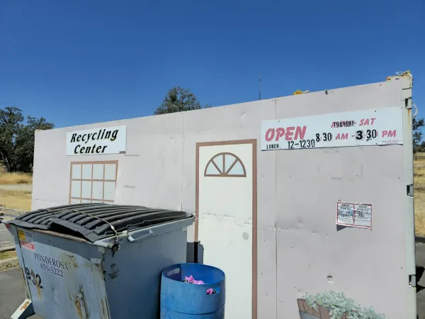 Clovis Recycling - photo 2