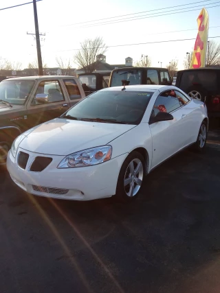 Below Book Auto Sales inc..