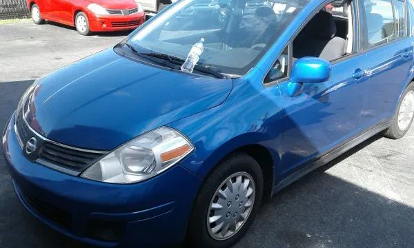Below Book Auto Sales inc.. - photo 3