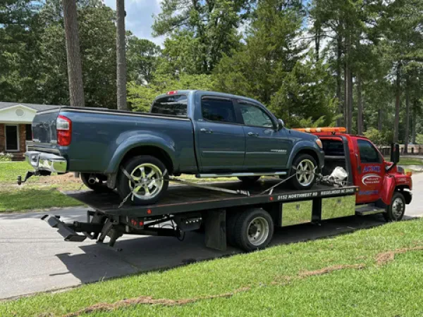 ACME Towing Inc - photo 2