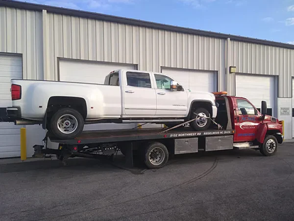 ACME Towing Inc - photo 4