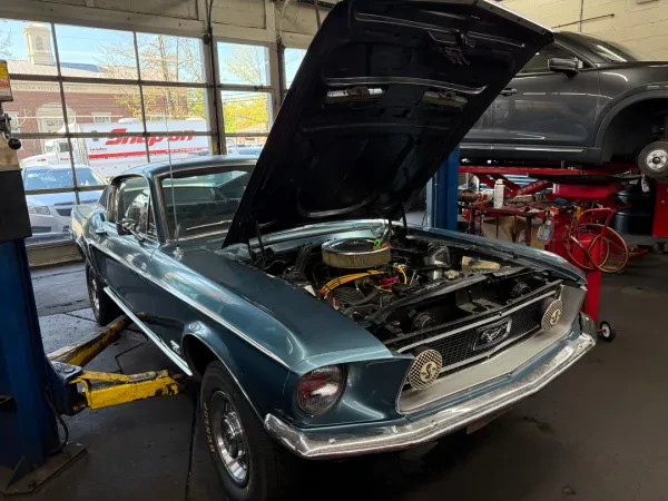 Hawthorne Auto Lab - photo 2