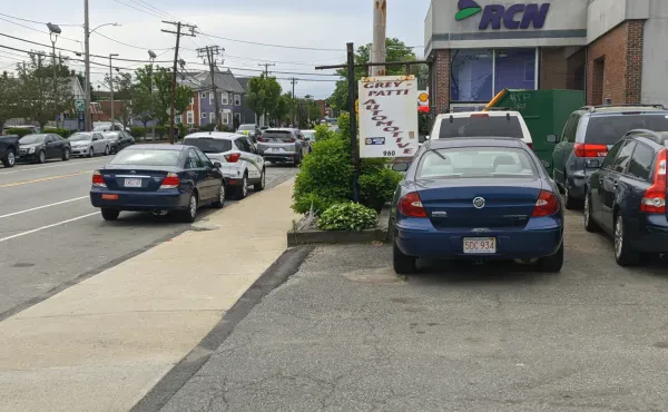 Grey Patti Auto Repair - photo 2