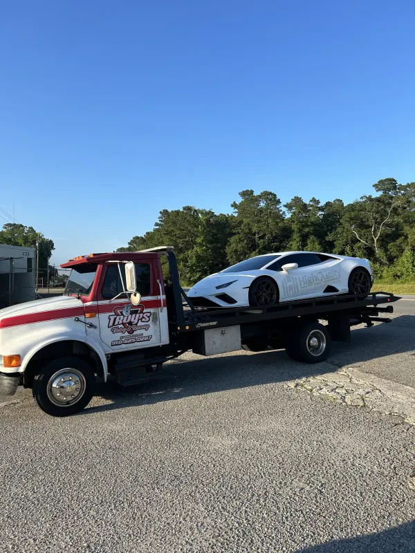 Troys Towing And Recovery LLC - photo 2