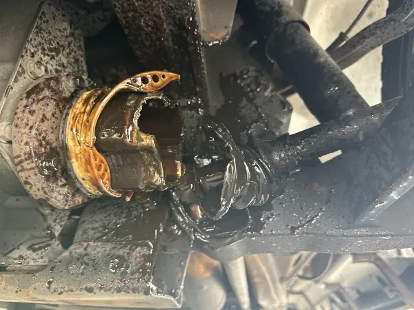 Wayne's Auto Repair - photo 4