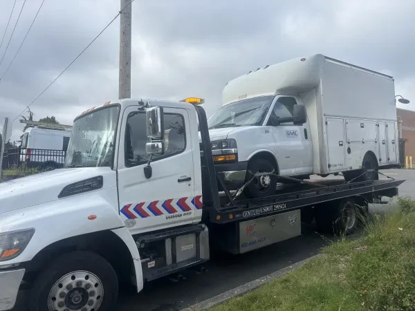 Cortes Towing LLC - photo 2