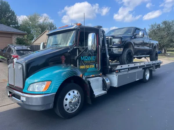 Midway Towing & Wrecker - Irving - photo 3