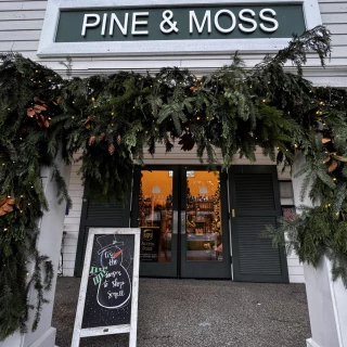 Pine & Moss LLC