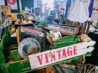 Junkers For Missions - Antiques & Collectibles And thrift