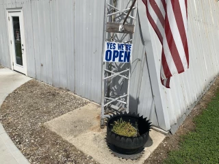 J R Tires & Mechanics