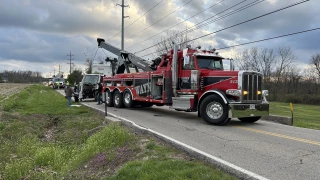 Wayne's Garage & Towing