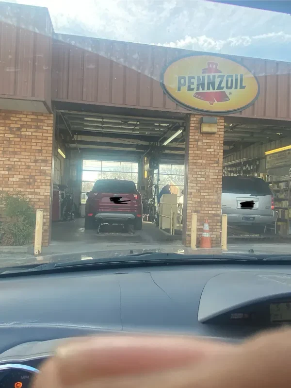 Lube N Go - photo 2