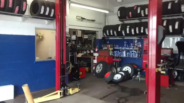 Brimfield Tire & Auto Repair (Kent) - photo 4