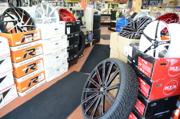 G and J Auto Parts - photo 2